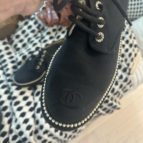 Chanel combat boot - Picture 2 of 5
